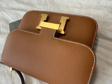 Load image into Gallery viewer, HERMES Constance 18 Gold Epsom Leather GHW Flap bag Stamp B 2023
