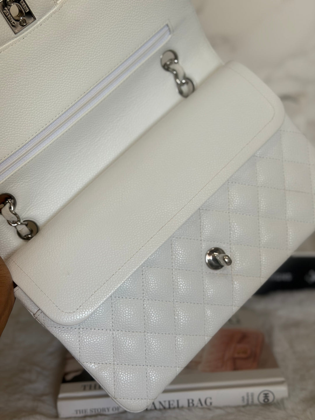 CHANEL series 12 Vintage White Caviar SHW Medium ML Timeless Classic Double Flap Bag 2009