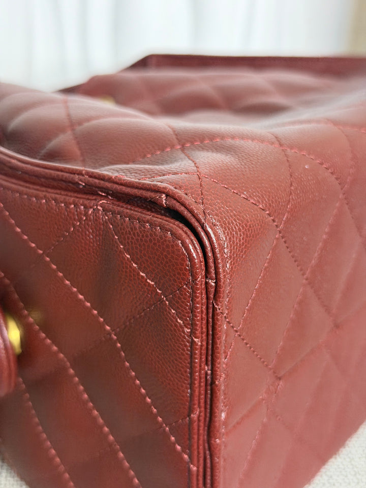 CHANEL 25A Burgundy Caviar Aged GHW 25 Hobo Bag Size SMALL