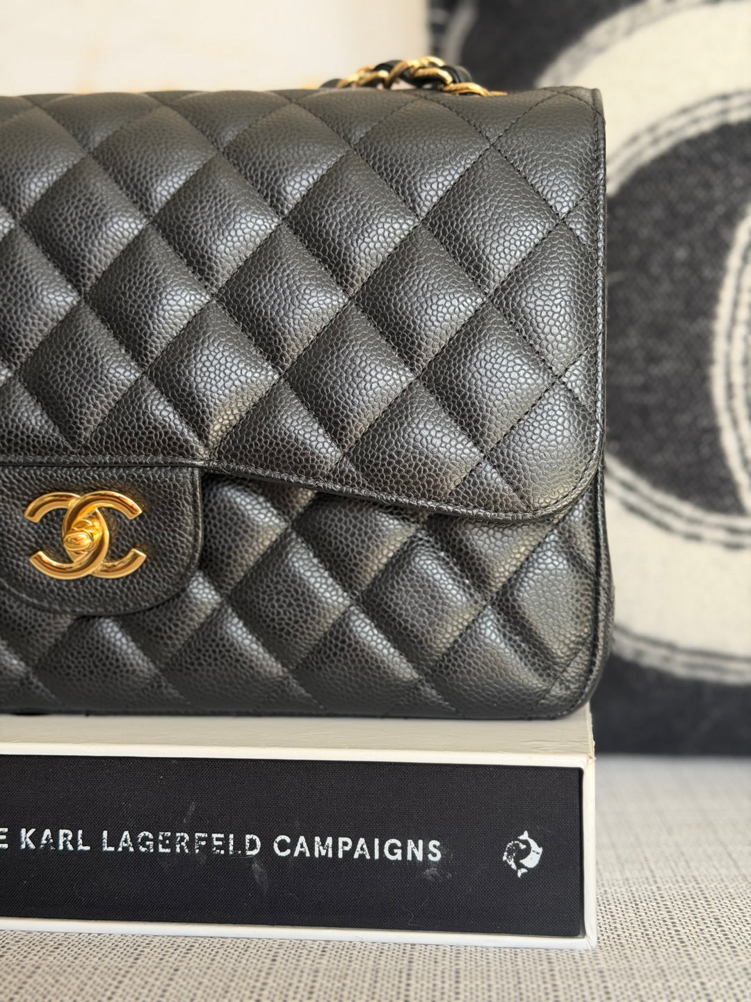 CHANEL series 15 Black Caviar GHW Jumbo Timeless Classic Double Flap Bag 2011