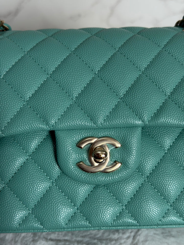 CHANEL 21S series 31 Tiffany Green/Blue Caviar LGHW Small Timeless Classic Double Flap Bag 2021 super rare