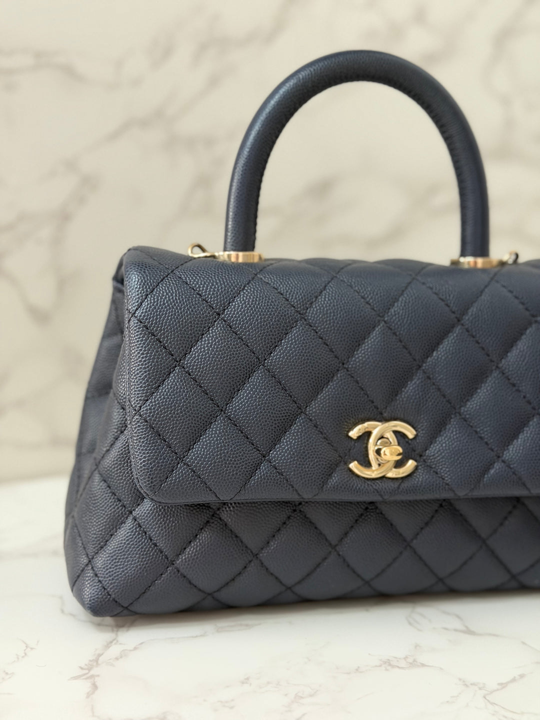 CHANEL series 30 2020 Navy Blue Caviar LGHW Small Coco Handle Flap Bag with Detachable Strap