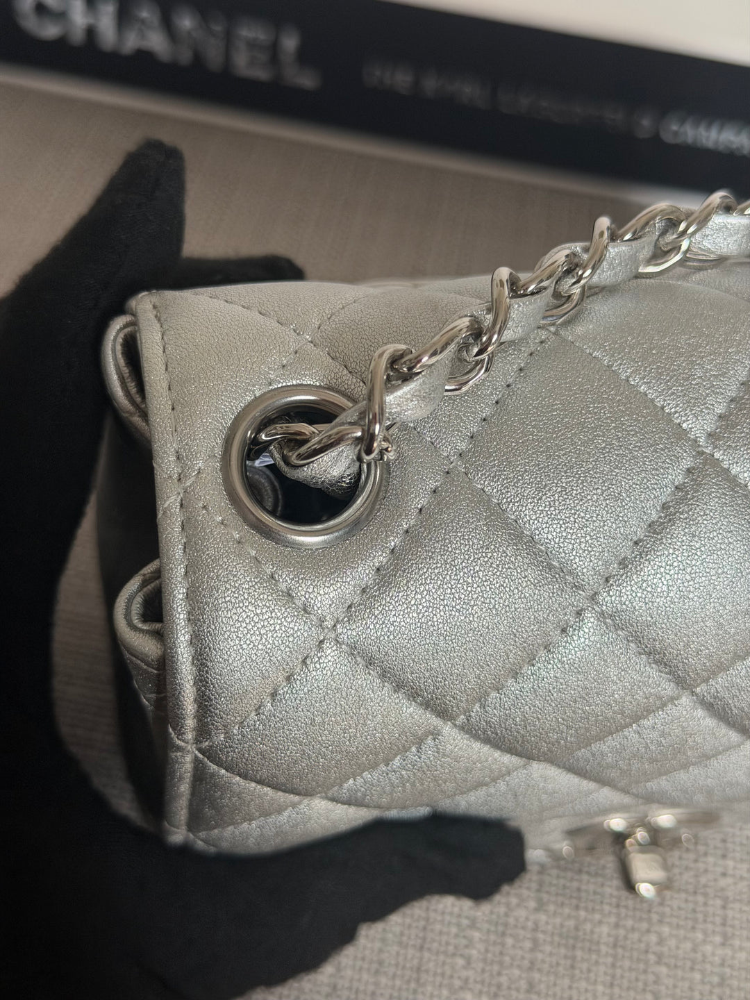 CHANEL Metallic Silver Lambskin SHW Square Mini Flap Bag 2021 21P collection series 31