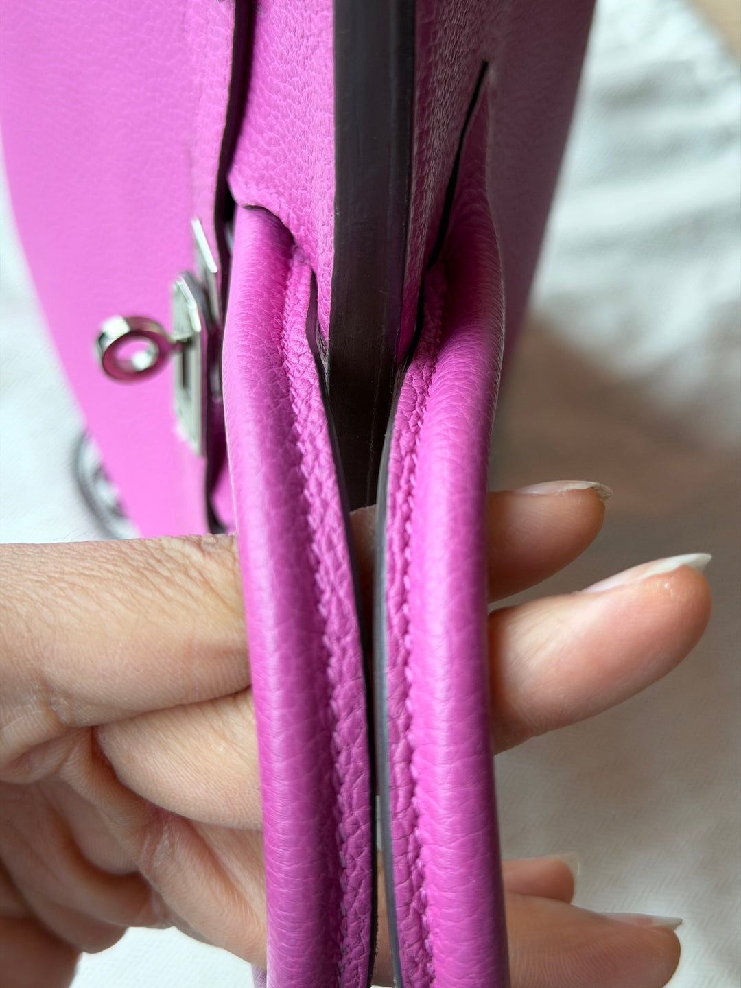 HERMÈS Rose Pourpre Togo Leather PHW Birkin 25 stamp C 2017