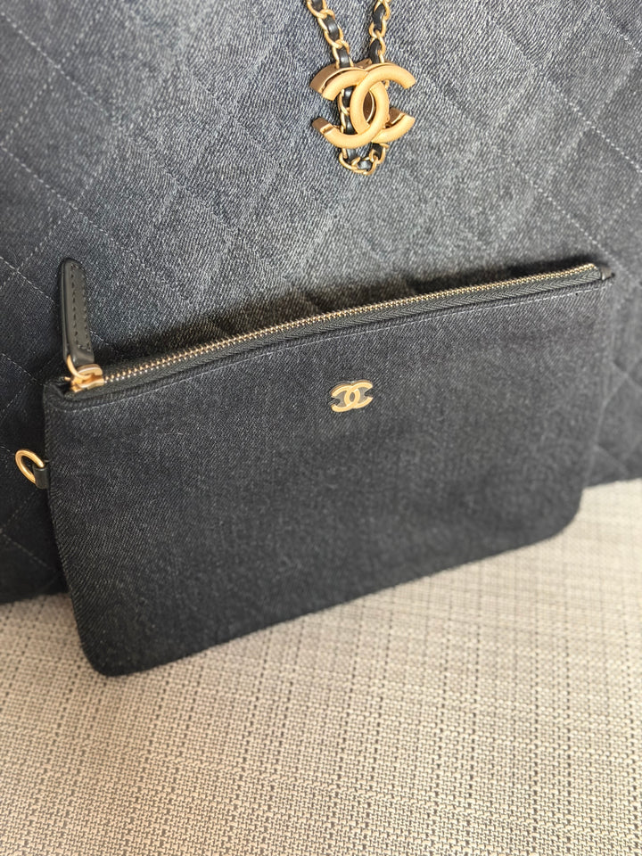 CHANEL 25S 2025 Black Denim Medium 25 Hobo Bag with Detachable Pouch Aged GHW