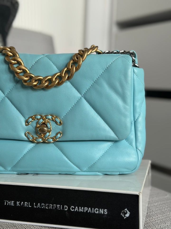 CHANEL 21S series 31 Blue Lambskin 19 Flap Bag size SMALL 2021