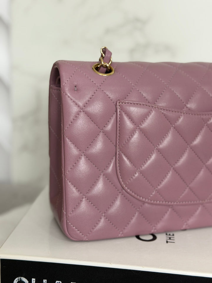 CHANEL series 21 Mauve Pink Purple Lambskin LGHW Medium ML Timeless Classic Double Flap Bag 2015