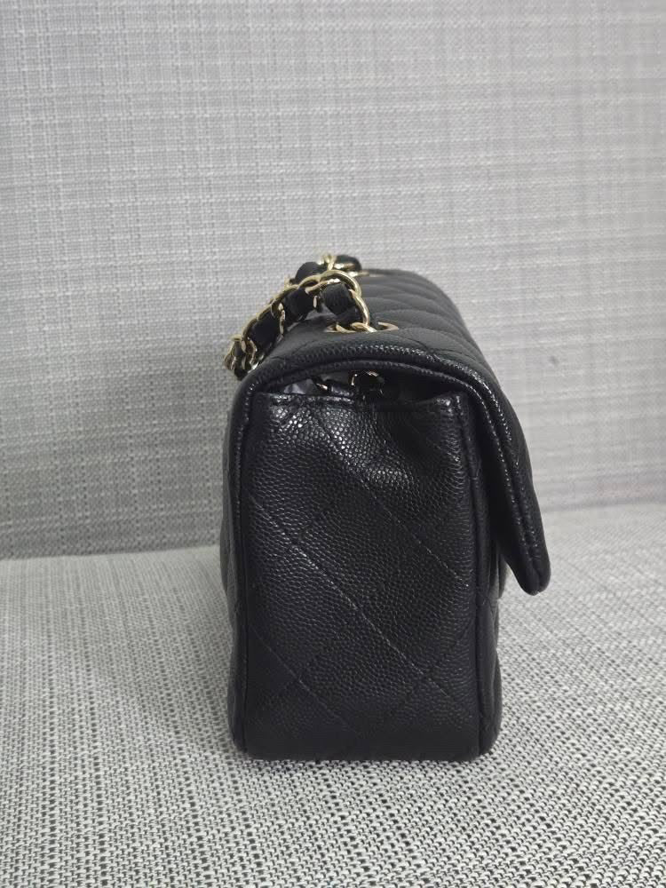 Chanel series 24 2017 17B Black caviar LGHW Mini Rectangular Flap Bag with Burgundy Leather lining