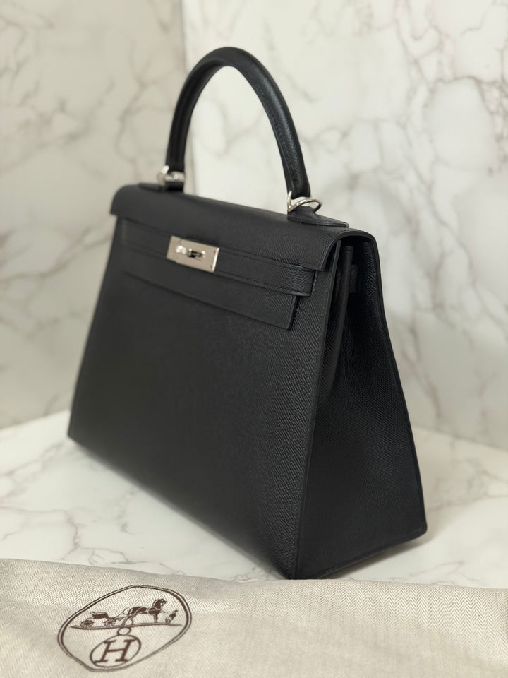 HERMES Black Noir Sellier Epsom Leather PHW Kelly 28 Stamp R 2014