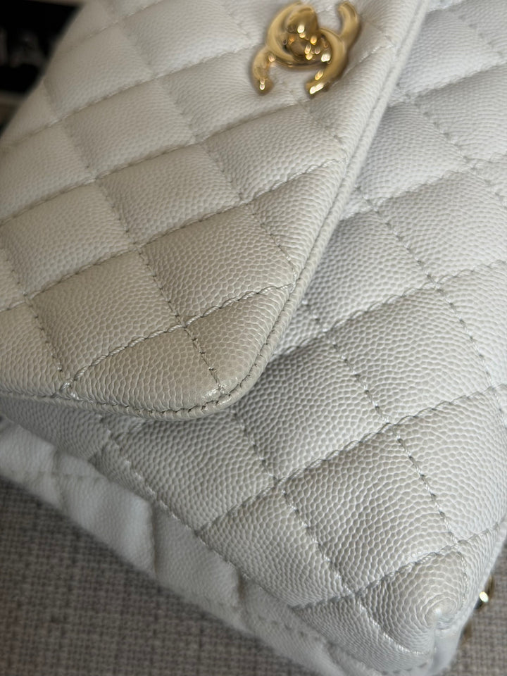 CHANEL series 27 Light Grey Caviar LGHW Coco Handle Size Small with Detachable Shoulder strap 2018