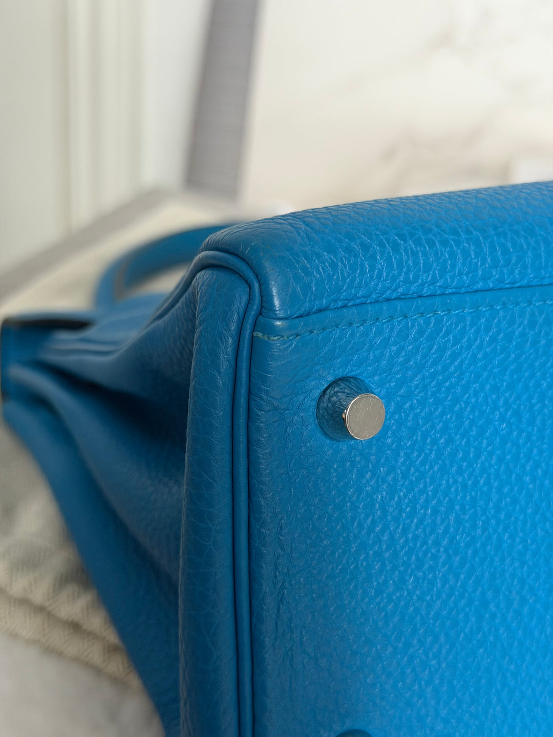 HERMÈS Bleu Frida Togo Leather PHW Kelly 28 Bag Stamp A 2017