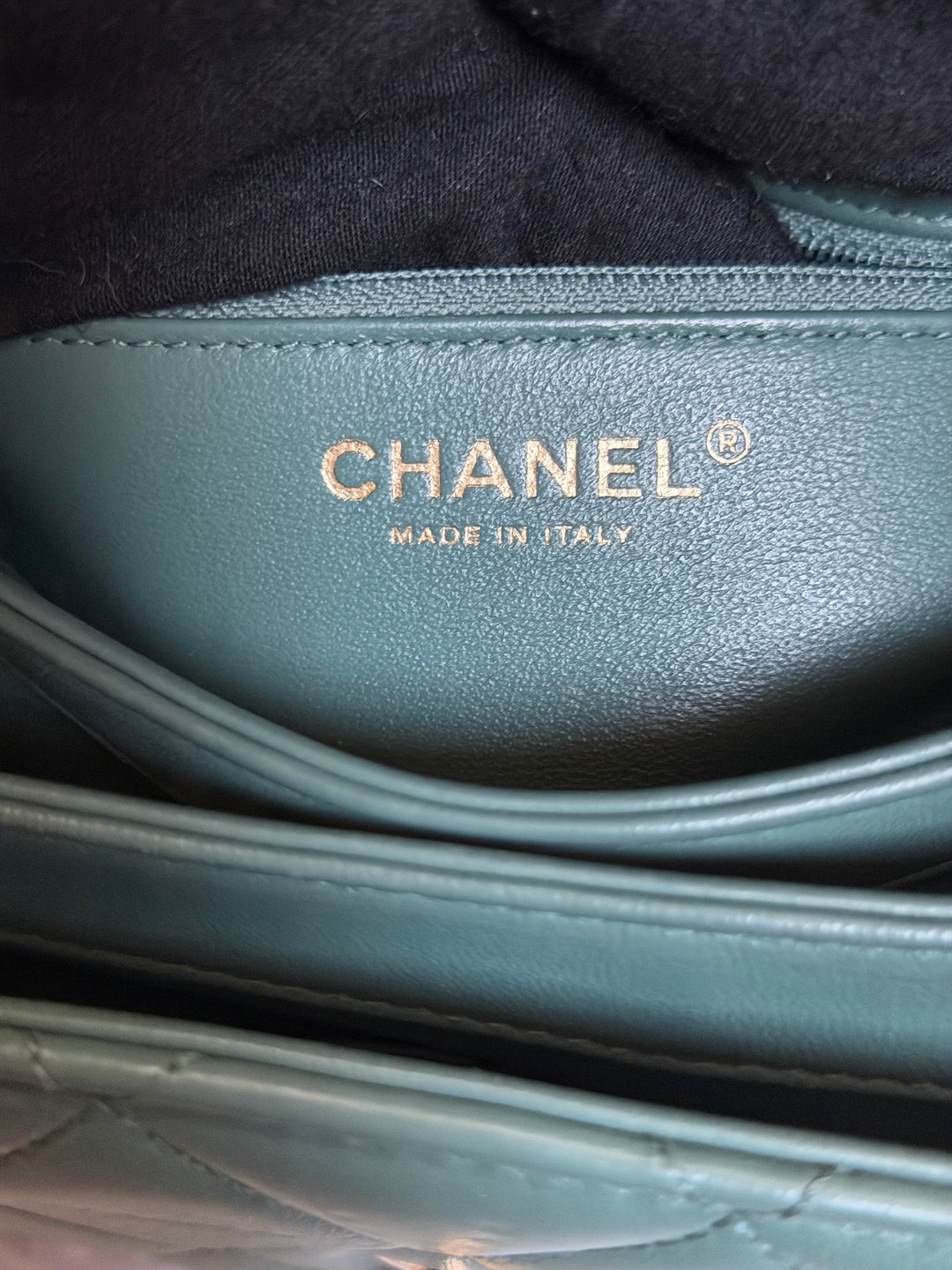CHANEL series 26 Green Lambskin LGHW Small Trendy CC Top Handle Flap Bag 2018