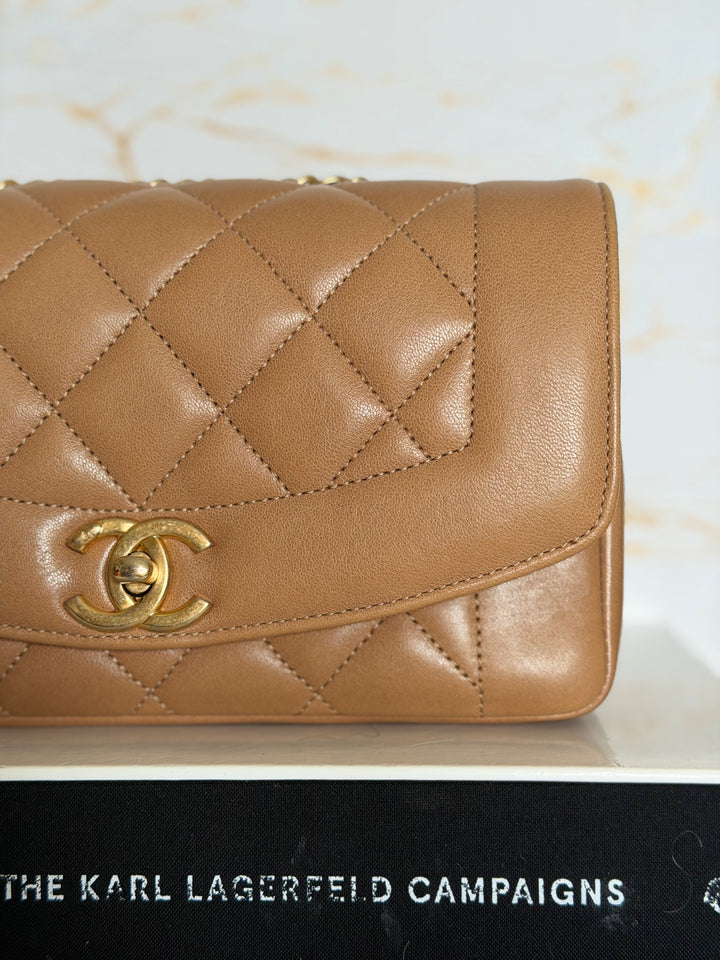 CHANEL series 21 Caramel Brown Lambskin aged GHW Diana Reissue Flap Bag size SMALL 2015