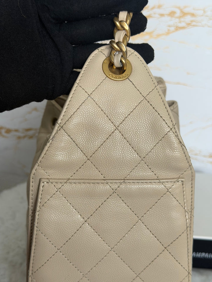 CHANEL Beige Caviar Aged GHW 25 Hobo Bag size SMALL 2025 25S collection