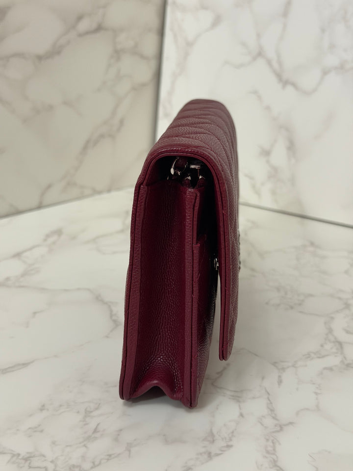 CHANEL 2024 Burgundy Caviar SHW Classic Wallet on chain (WOC) with crystal CC Logo