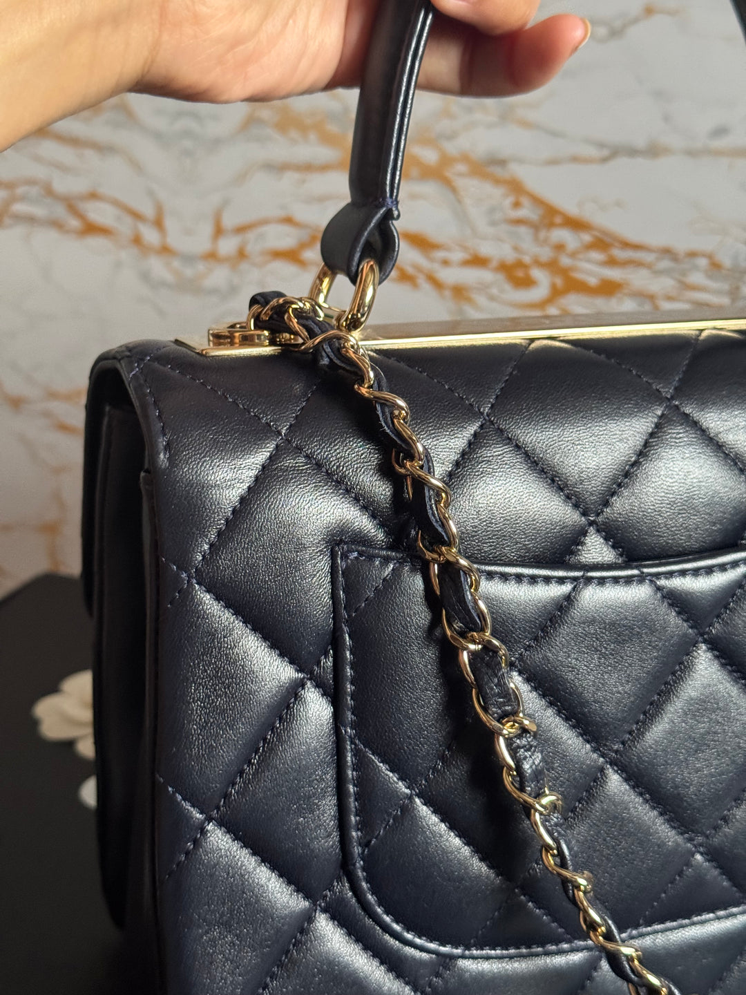 Chanel series 28 2018/2019 Navy Lambskin Champagne GHW Trendy CC Flap Bag size Small with Detachable Strap