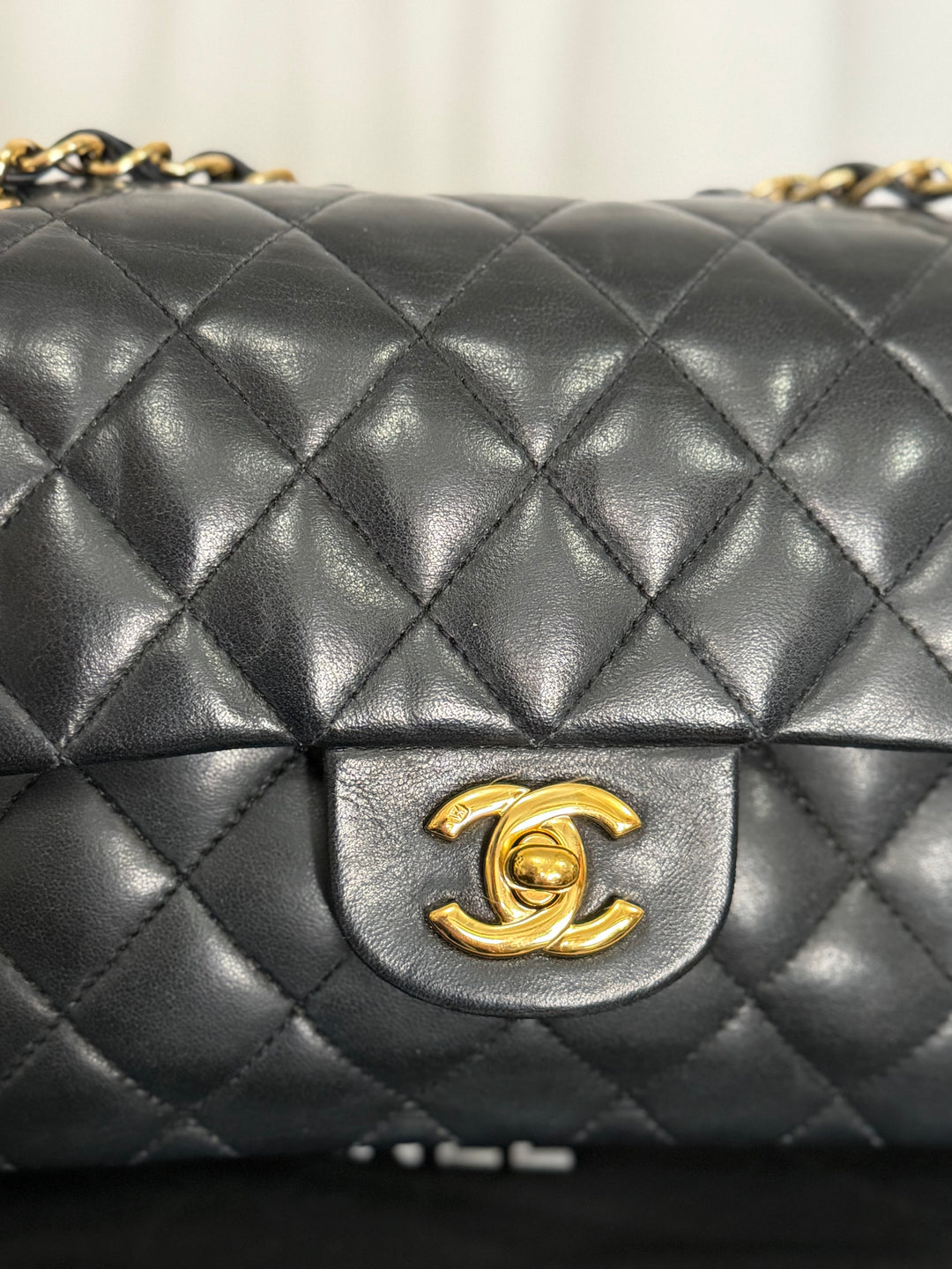 CHANEL series 11 Black Lambskin 24K GHW Vintage Small classic double flap bag 2007/2008