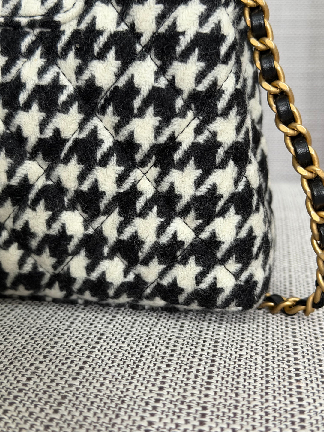 CHANEL 24A 2024 Black and White Houndstooth Tweed Kelly Small Shopping Bag with Chain Aged GHW