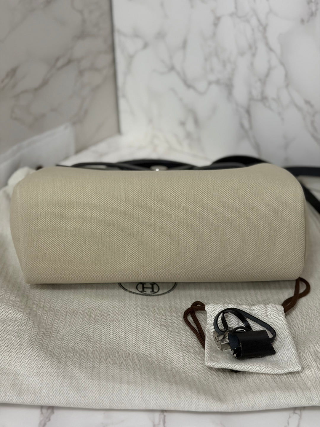 Hermes Herbag Zip 31 Bag in Noir/Beton Palladium Hardware