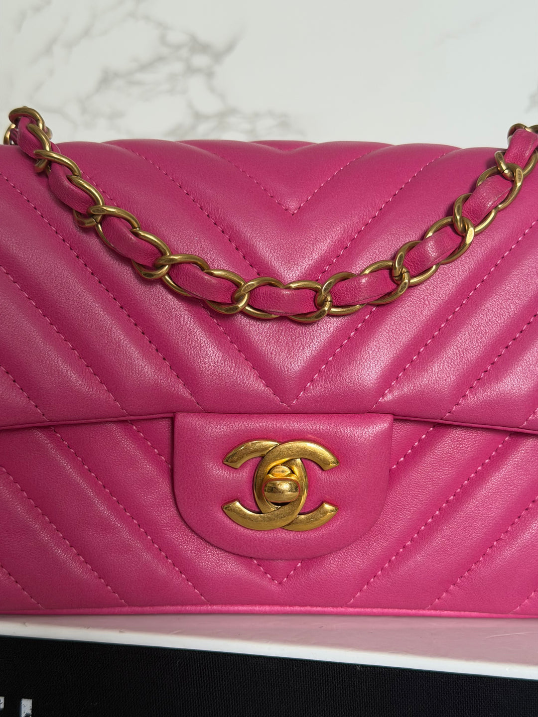 CHANEL series 21 Pink Lambskin Chevron Mini Rectangular Flap Bag with GHW 2015