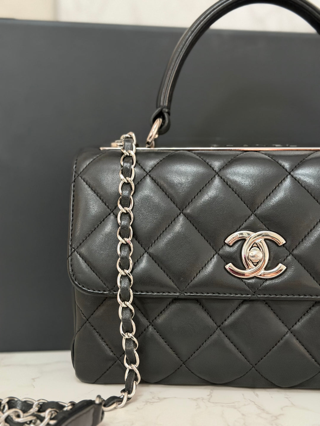 CHANEL series 24 Black Lambskin Silver HW Trendy CC Top Handle Flap Bag with Top Handle and detachable chain