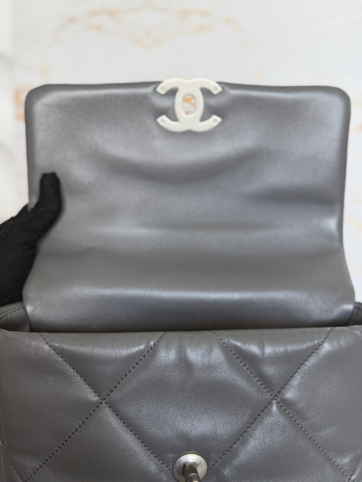 CHANEL Dark Grey Lambskin 19 Size SMALL/MEDIUM Mixed HW Flap Bag 2022 Microchipped
