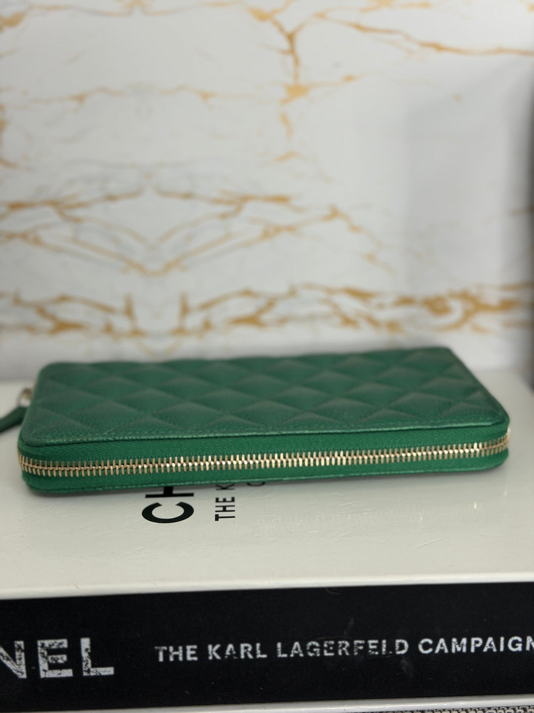 CHANEL series 25 18S collection Emerald Green Caviar LGHW Full size Zipped Wallet