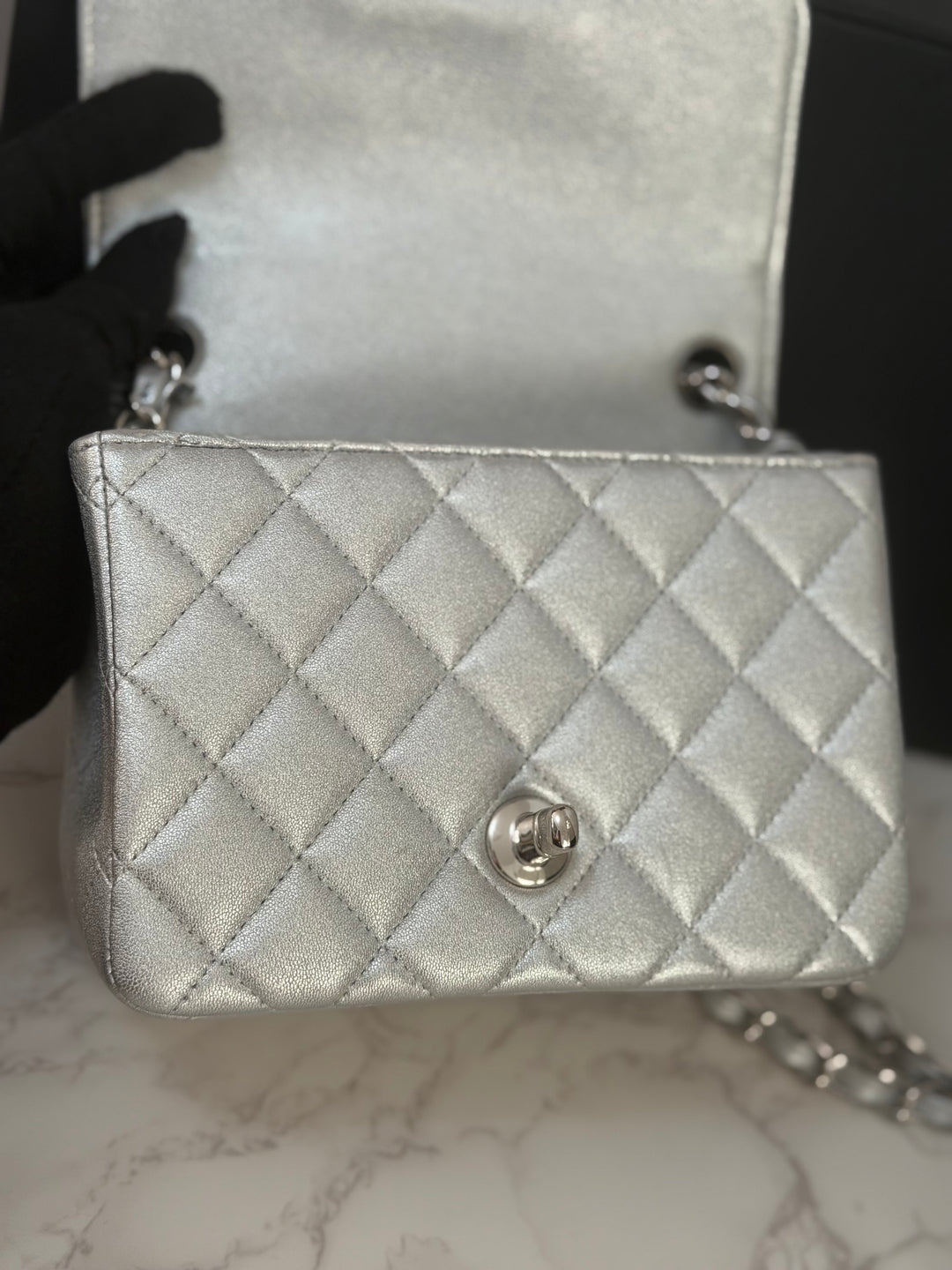Chanel Series 31 21P Collection Iridescent Silver lambskin SHW Square Mini Flap Bag 2021