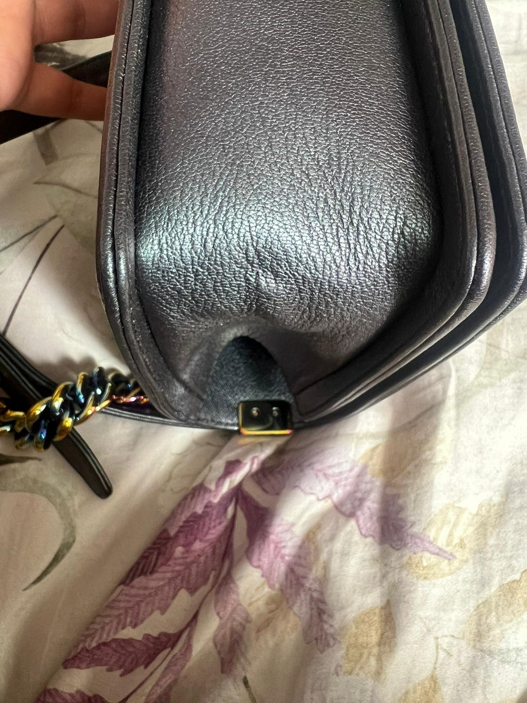 Chanel 16C 2016 Cruise collection series 21 Purple Iridescent Calf skin rainbow mermaid hardware Le Boy Old Medium Flap Bag