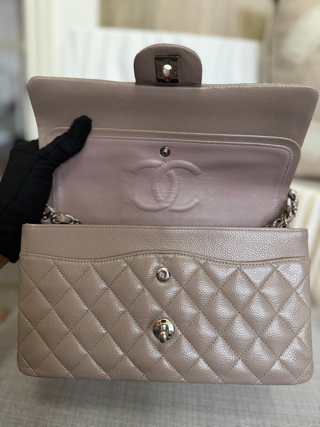 CHANEL series 20 15B Taupe Caviar SHW Medium ML Timeless Classic Double Flap Bag
