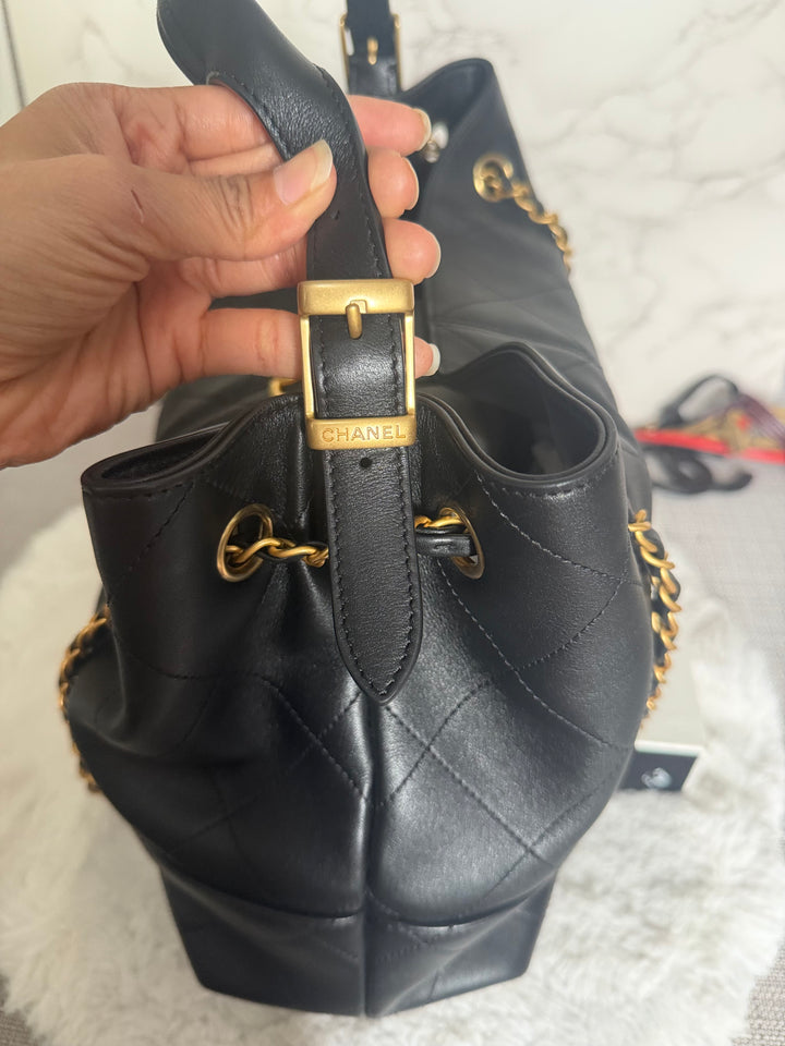 CHANEL 25A Black Calf Skin aged GHW Hobo Shopping Bag size Small 2025