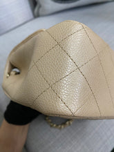 Load image into Gallery viewer, Chanel series 20 15C 2014/2015 Cruise Collection Pearly Beige Caviar Brushed GHW Square Mini Flap Bag
