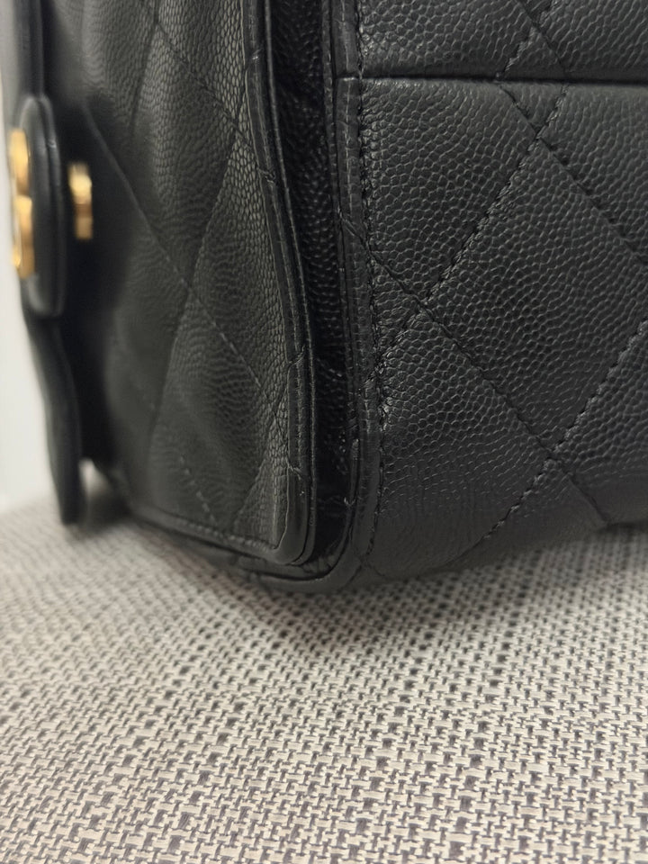 CHANEL 25 Black Caviar Aged GHW Hobo Bag size SMALL