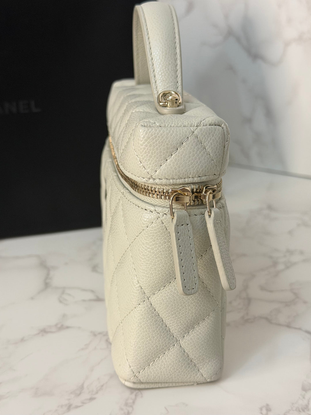 CHANEL 25B 2025 Light Grey Caviar LGHW Long Vanity Bag with Detachable Chain