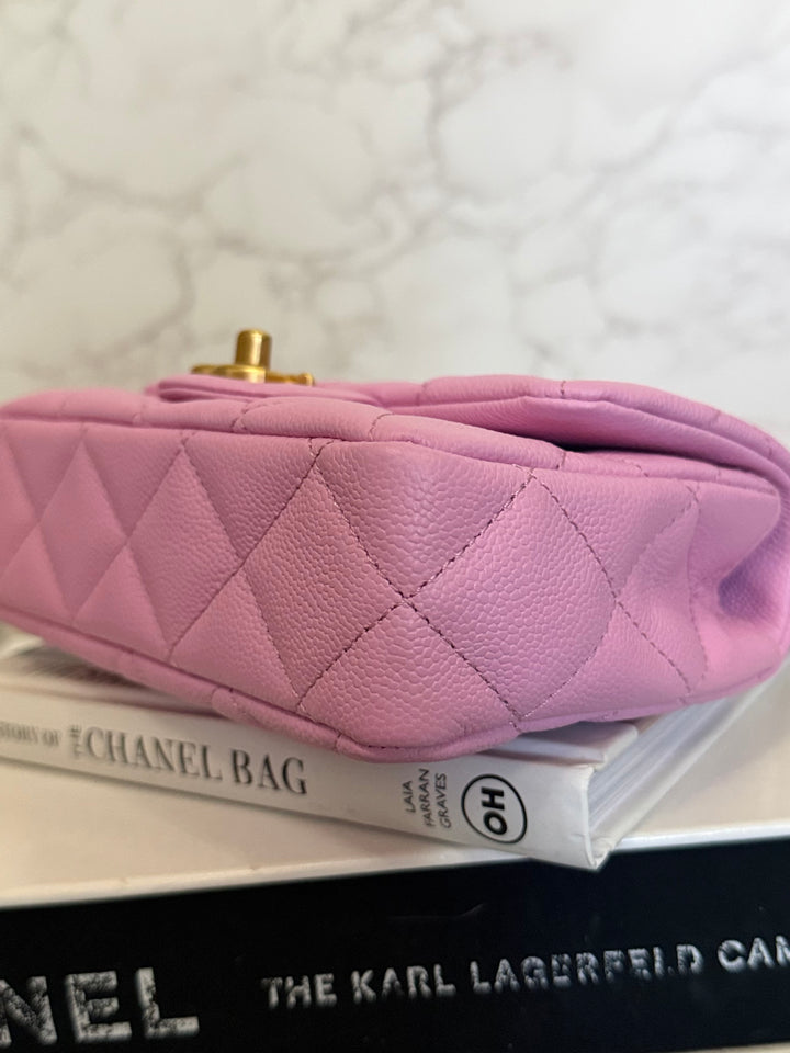 CHANEL 23P Mauve Pink Caviar Heart Adjustable Chain Aged GHW Mini Flap Bag 2023