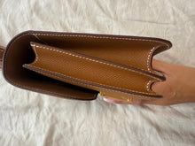 Load image into Gallery viewer, HERMES Constance 18 Gold Epsom Leather GHW Flap bag Stamp B 2023
