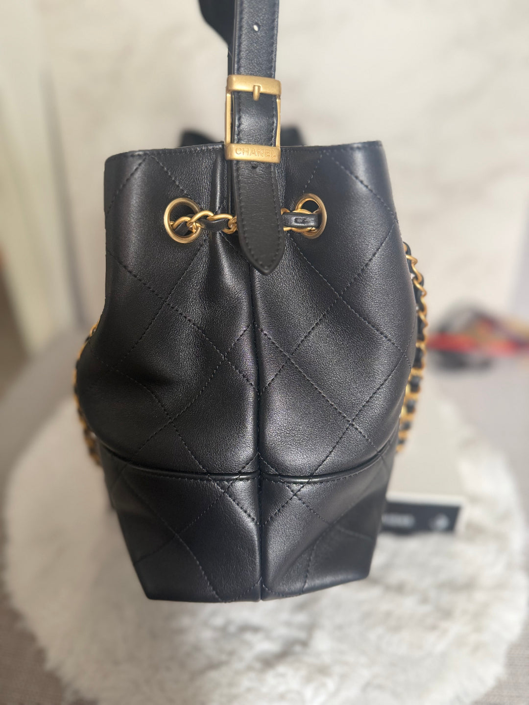 CHANEL 25A Black Calf Skin aged GHW Hobo Shopping Bag size Small 2025
