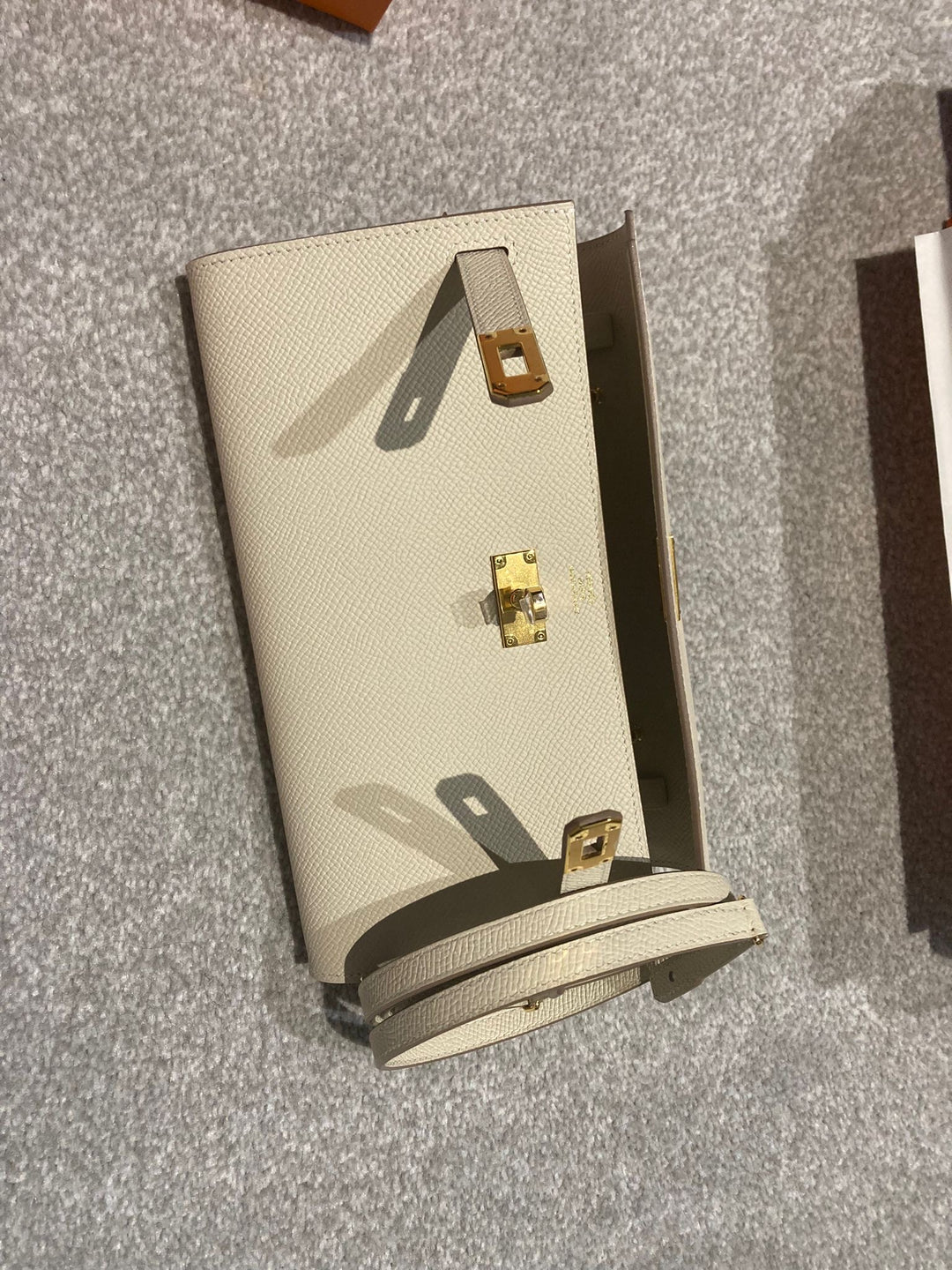 Hermes Kelly To go in Craiae Epsom leather with Gold Hardware