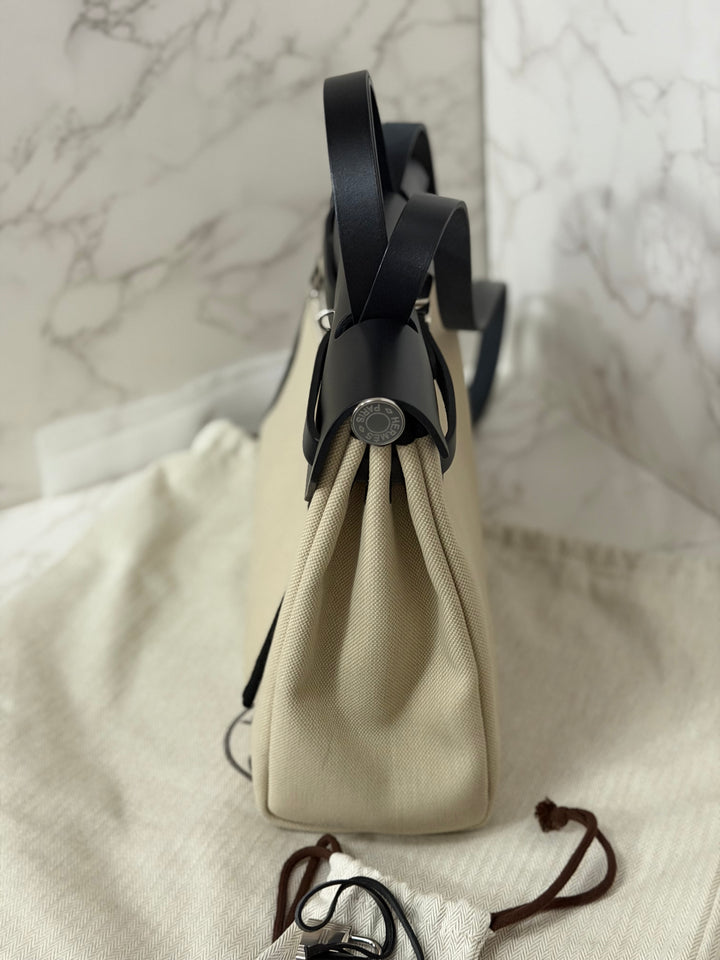 Hermes Herbag Zip 31 Bag in Noir/Beton Palladium Hardware
