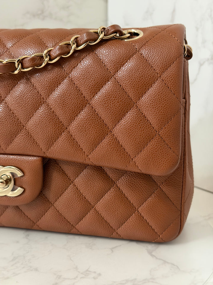 CHANEL Brown Caviar LGHW Medium ML Timeless 11.12 Classic Double Flap Bag 2023