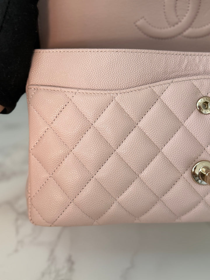 CHANEL 21C 2021 Rose Clair Caviar LGHW Medium ML 11.12 Timeless Classic Double Flap Bag