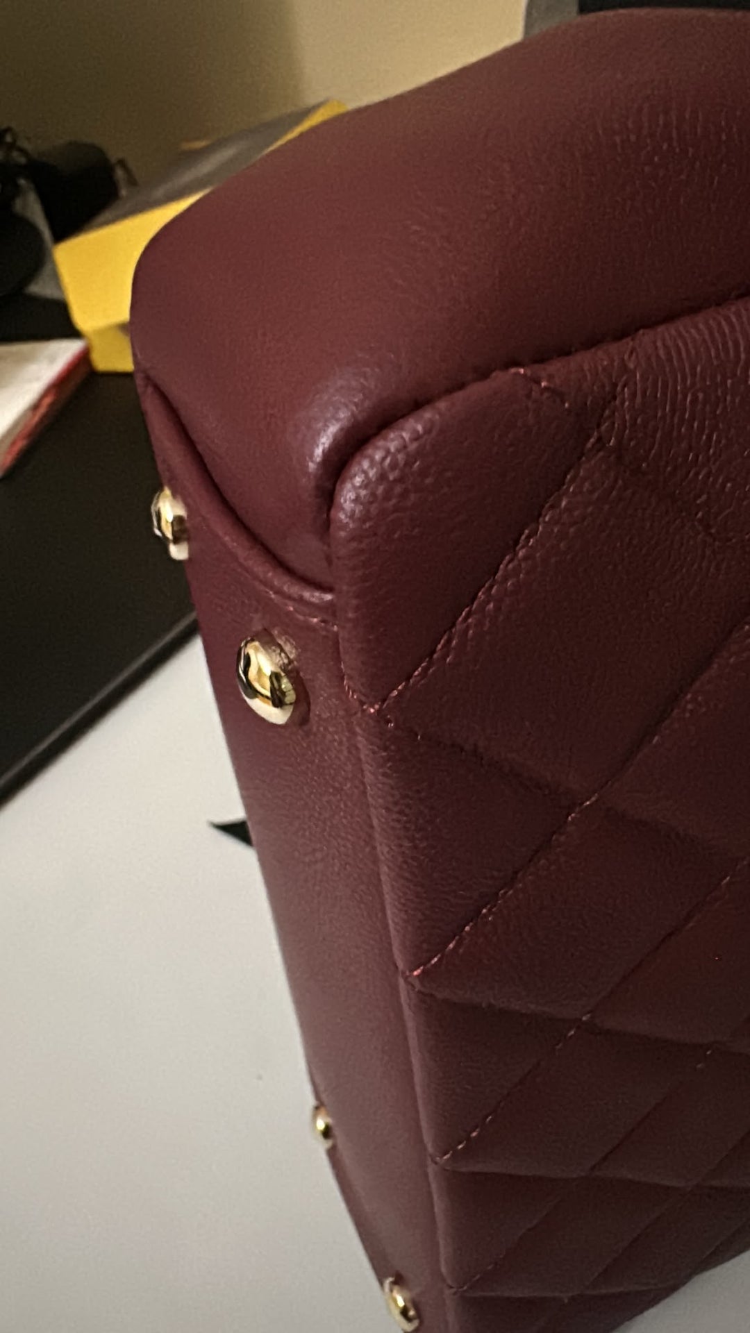 CHANEL series 30 Burgundy Caviar LGHW Medium Business Affinity Flap Bag with top handle 2020