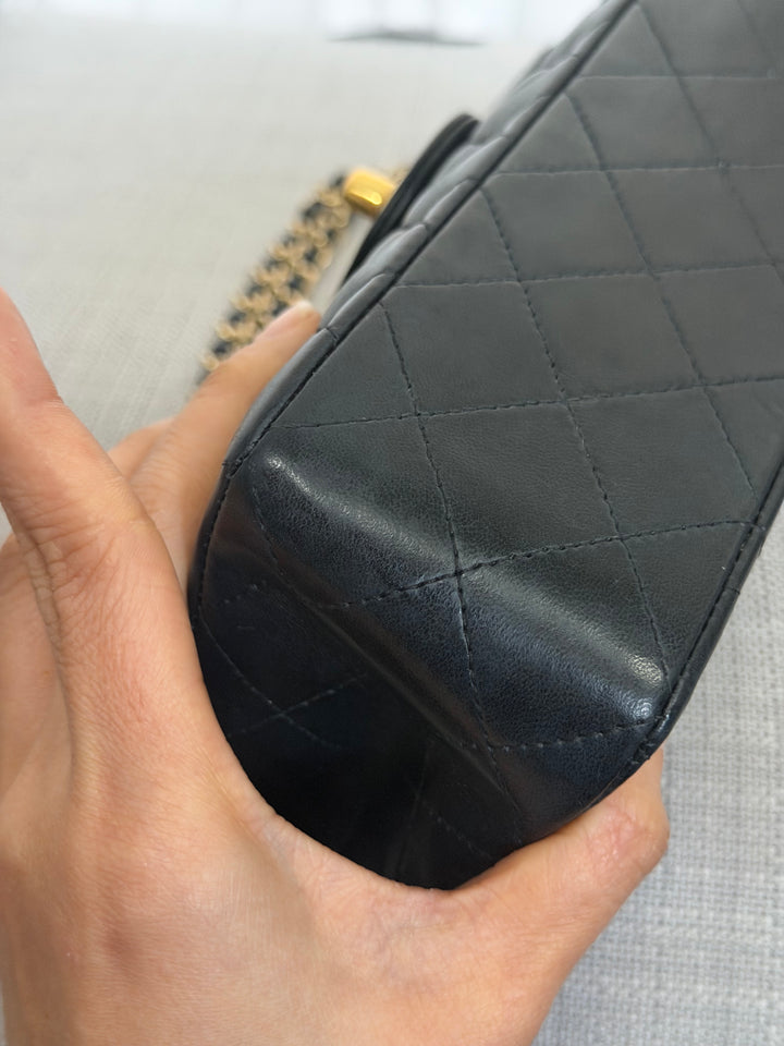 CHANEL series 11 Black Lambskin 24K GHW Vintage Small classic double flap bag 2007/2008