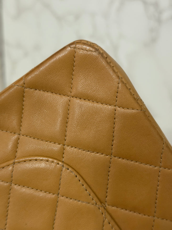 CHANEL series 4 Vintage 24K GHW Dark Beige Lambskin Timeless Classic Medium Double Flap Bag