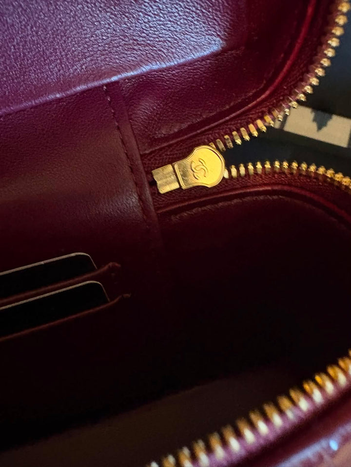 CHANEL 26B Burgundy Calf Skin Croc Embossed LGHW LP Long Vanity with detachable chain size SMALL 19 cms 2026