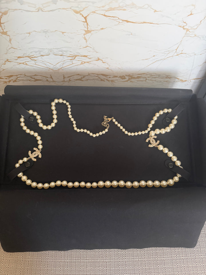 CHANEL Graduated Faux Pearl CC Necklace GHW