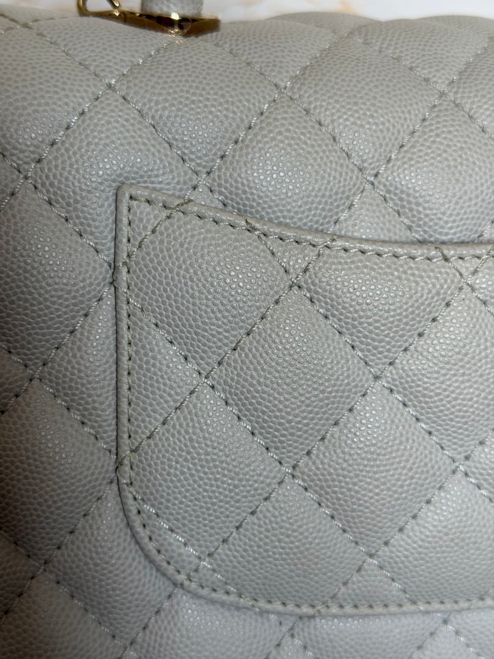 CHANEL series 27 Light Grey Caviar LGHW Coco Handle Size Small with Detachable Shoulder strap 2018