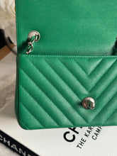 Load image into Gallery viewer, Chanel series 24 (2017) Green Caviar SHW Chevron Mini Rectangular Flap Bag
