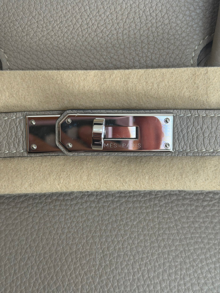 Hermès Gris Tourterelle Togo Leather PHW Birkin 30 Stamp T 2015