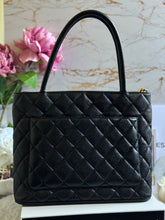 Load image into Gallery viewer, Chanel series 7 Vintage 2002-2003 Black Caviar GHW Medallion Tote Bag
